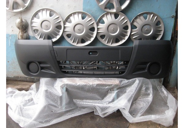 Бампер передній без отворів для ПТФ Renault Trafic II, 07-14, 620100101R